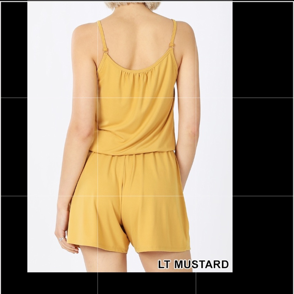 Short Romper - Picture 2 of 2